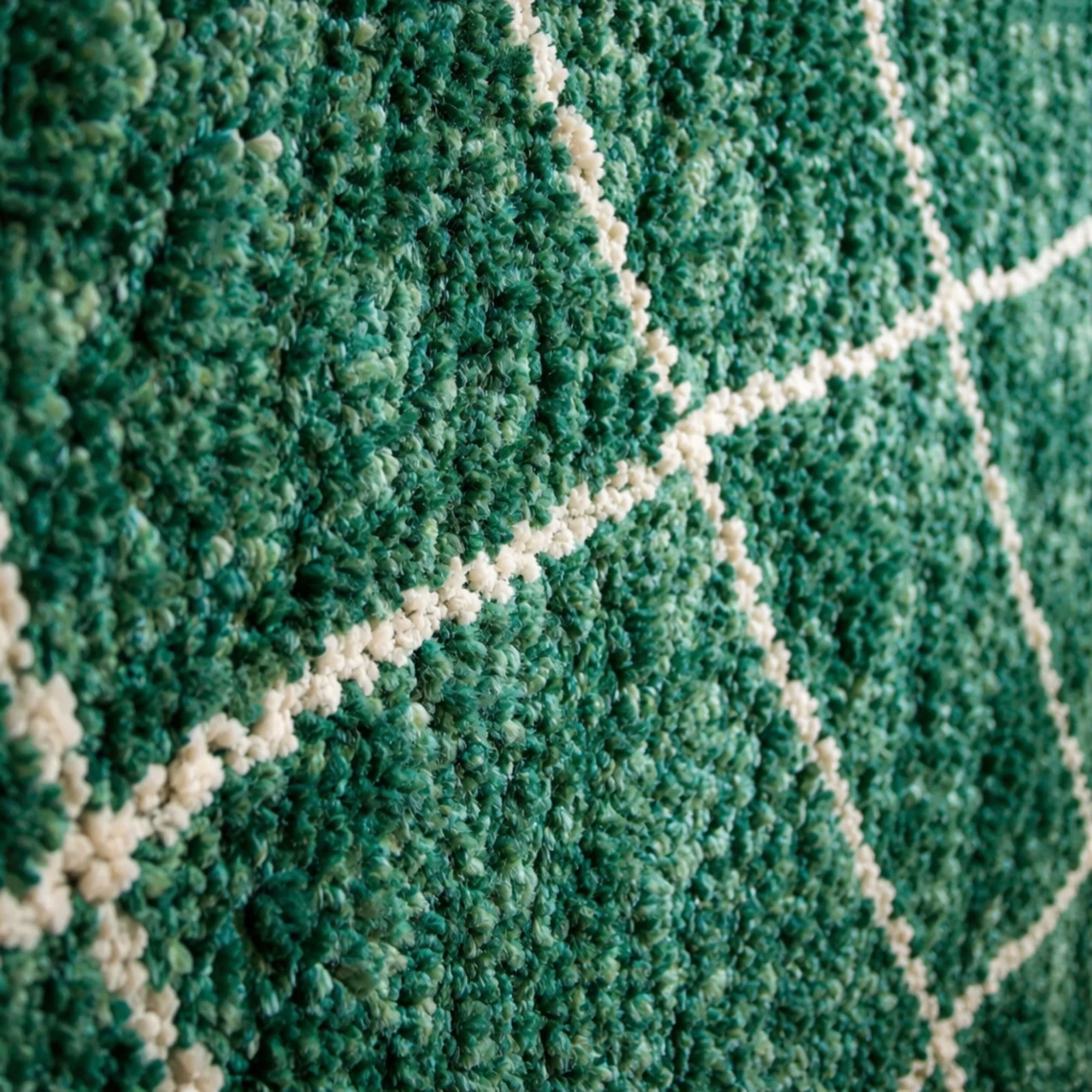 Emerald Green Beni Ourain Rug - Ivory Diamond Lattice - Detail view 2