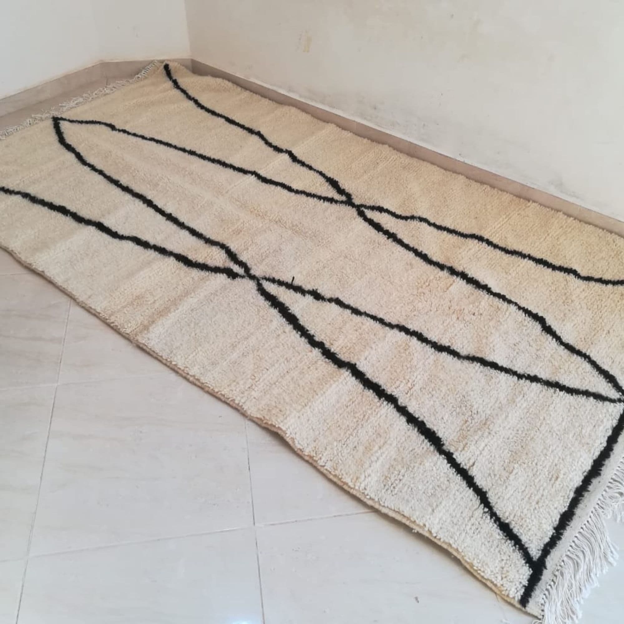 Minimalist Moroccan Wool Rug - Sculptural Black Loops - Beni Ourain Moroccan rug by Nomadinas