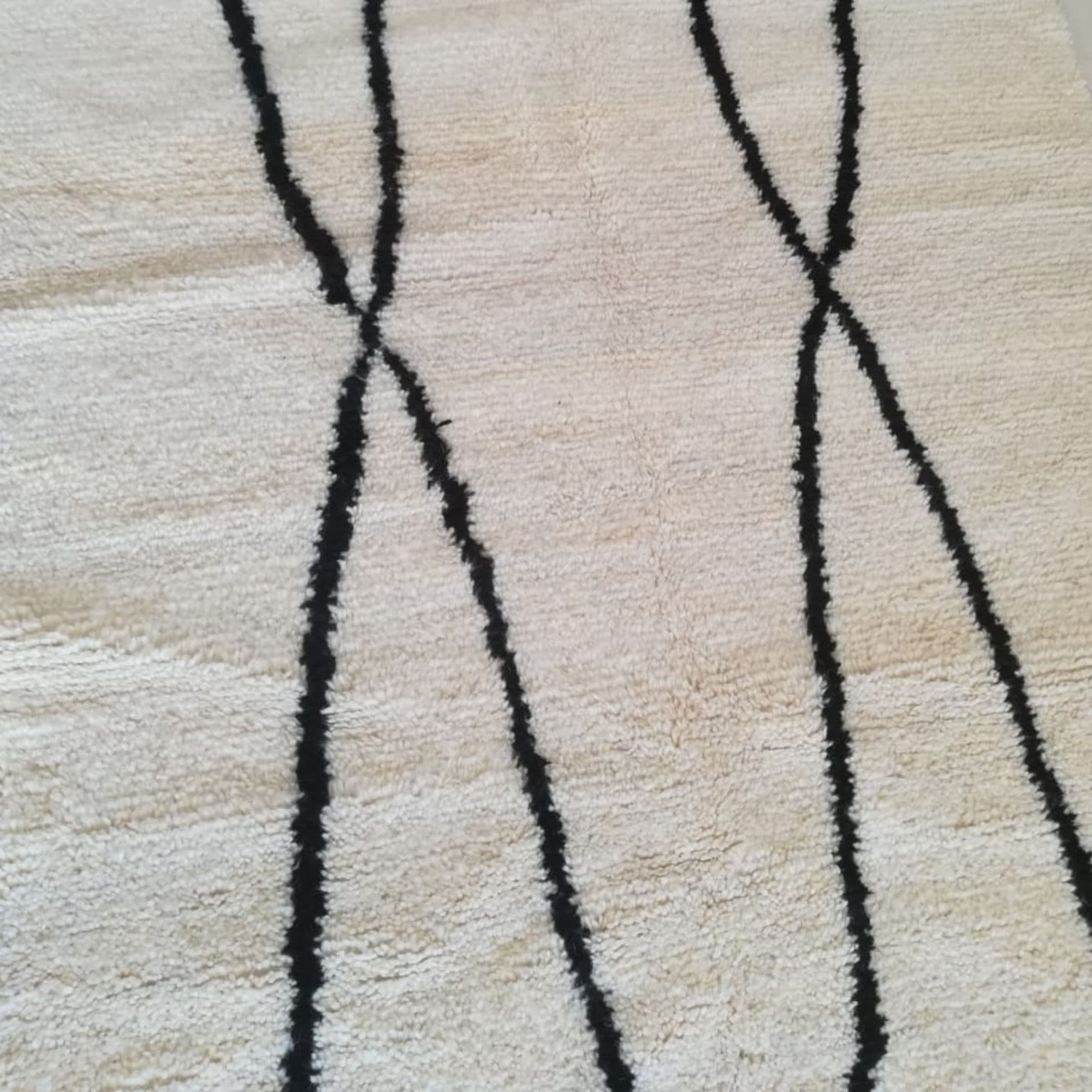 Modern Moroccan Area Rug - Flowing Black Linework - Detail view 2