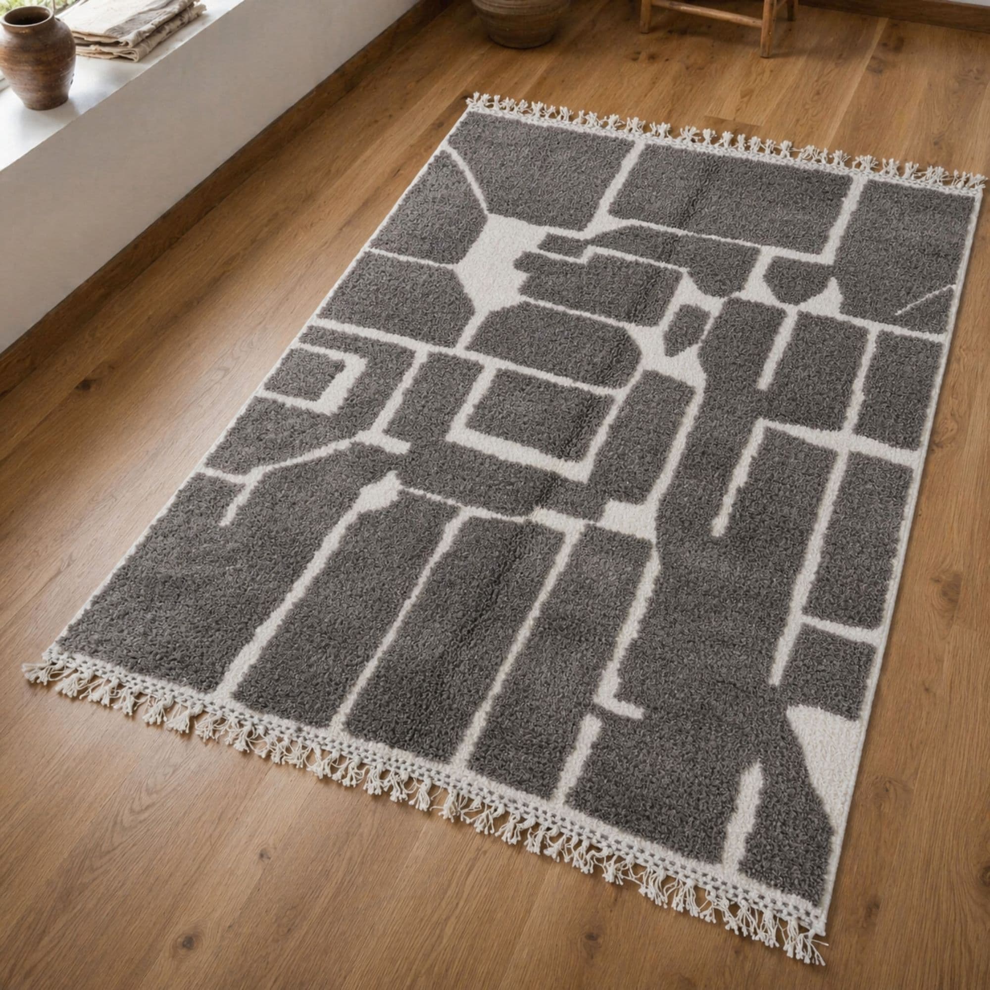 Handwoven Mrirt Rug - Plush Geometric Panels - Detail view 3