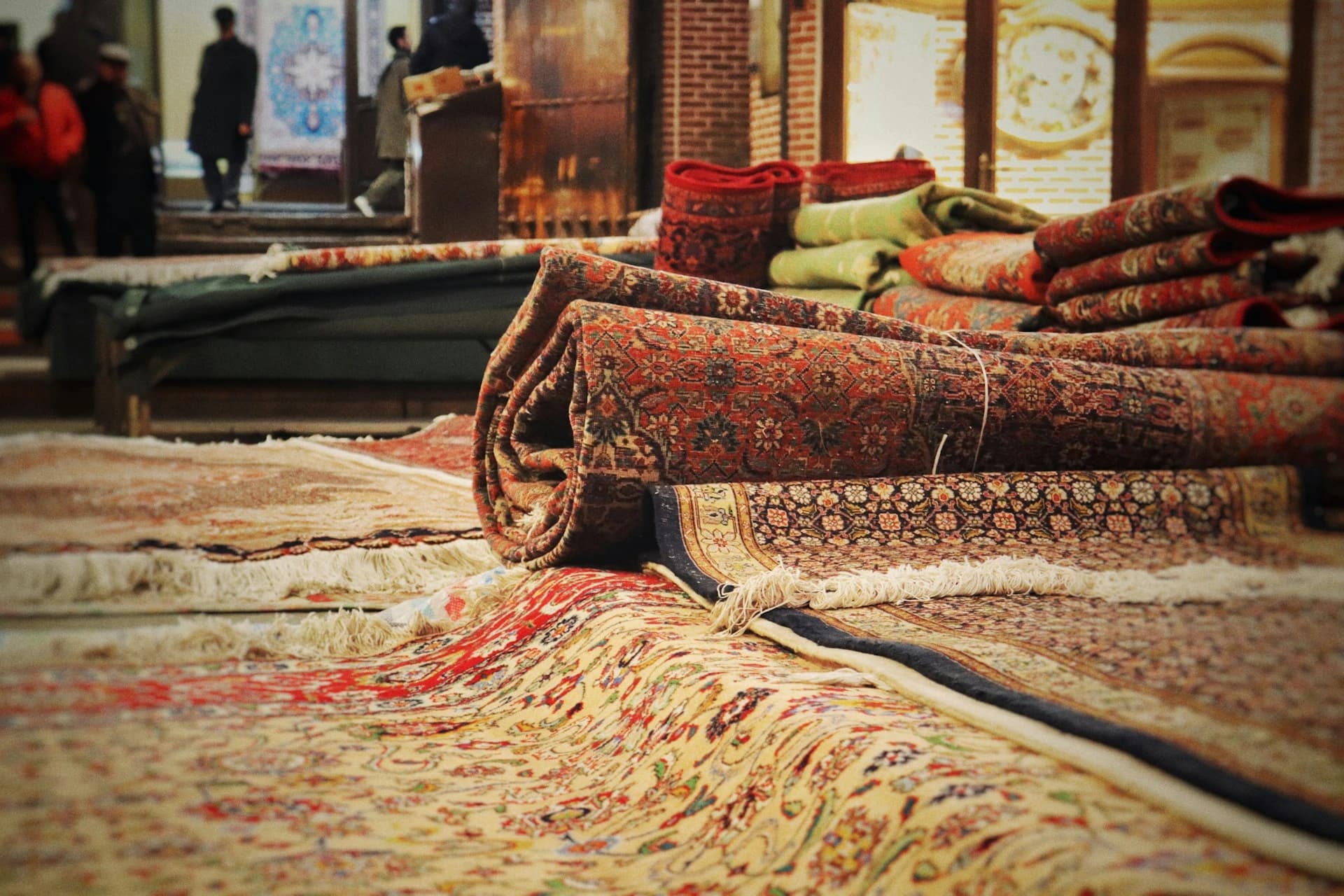 How to Choose the Perfect Moroccan Rug for Your Space